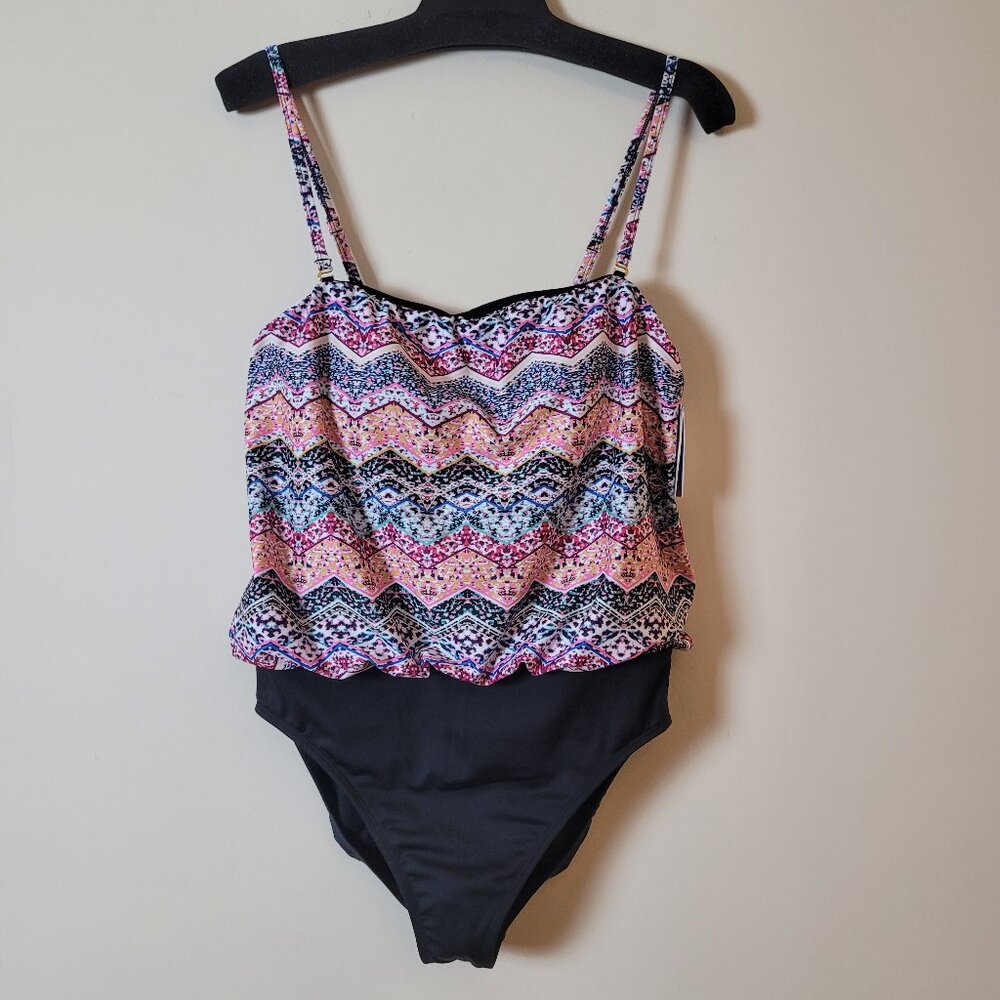 Dolfin One-Piece Swimsuit womens 18 / 2X Blouson Moderate Strapless Printed boh